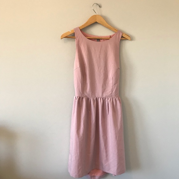 Tinley Road Dresses & Skirts - NWT Pink cut out back dress